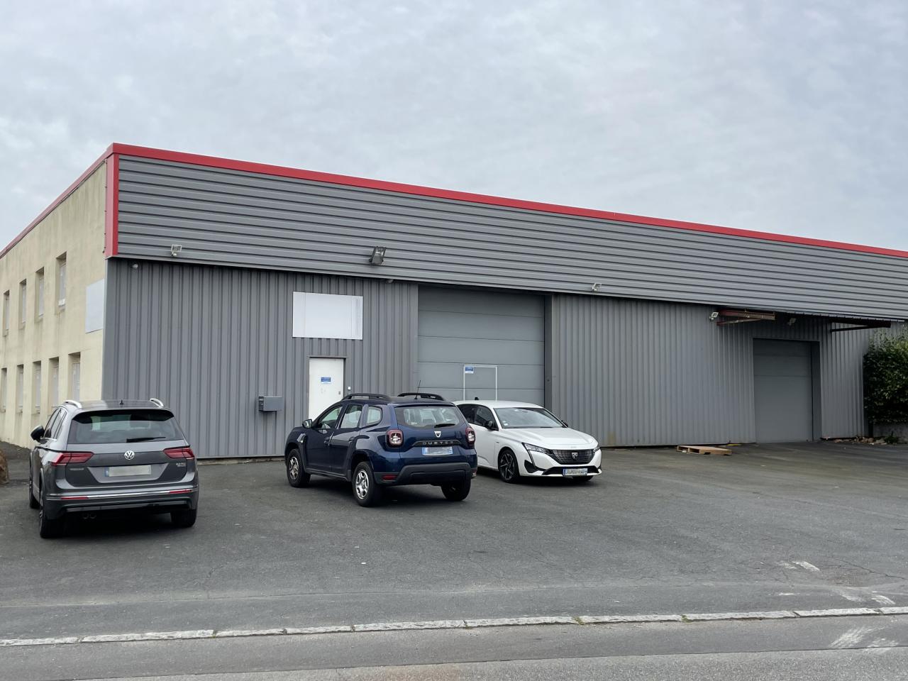 Local d'activité Carquefou 800m² Location local d'activité Carquefou Loire-Atlantique OLACT2530879 1